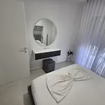 Апартаменты New Comfort Голем