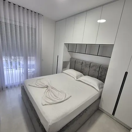 New Comfort Appartement Golem (Tirana)